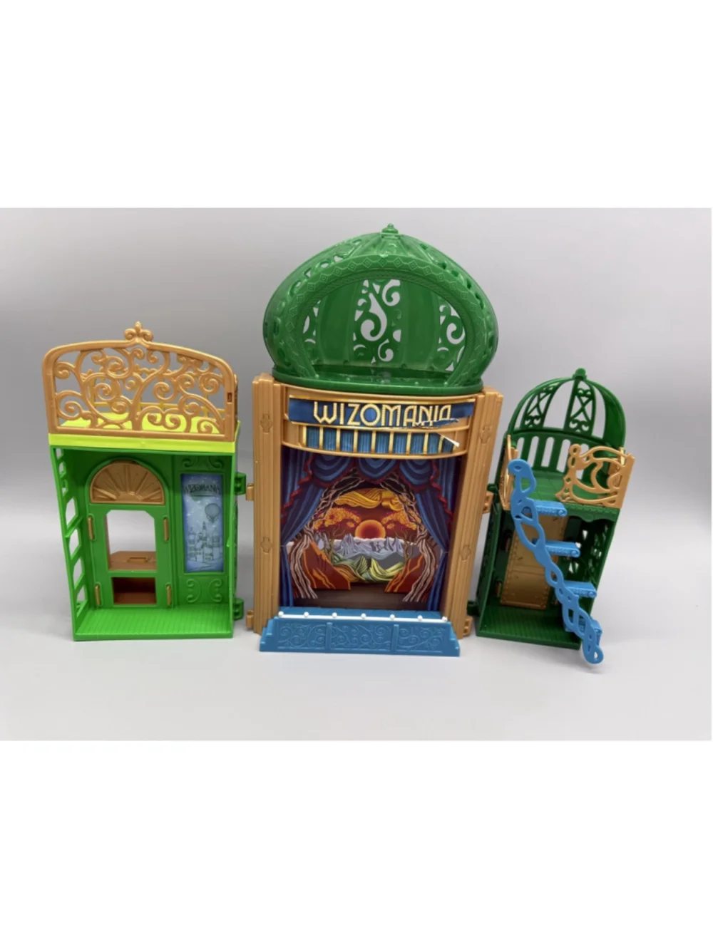 Mattel Wicked Mini Doll Lot - NIB Students of Shiz 5-Pack & Emerald City Playset